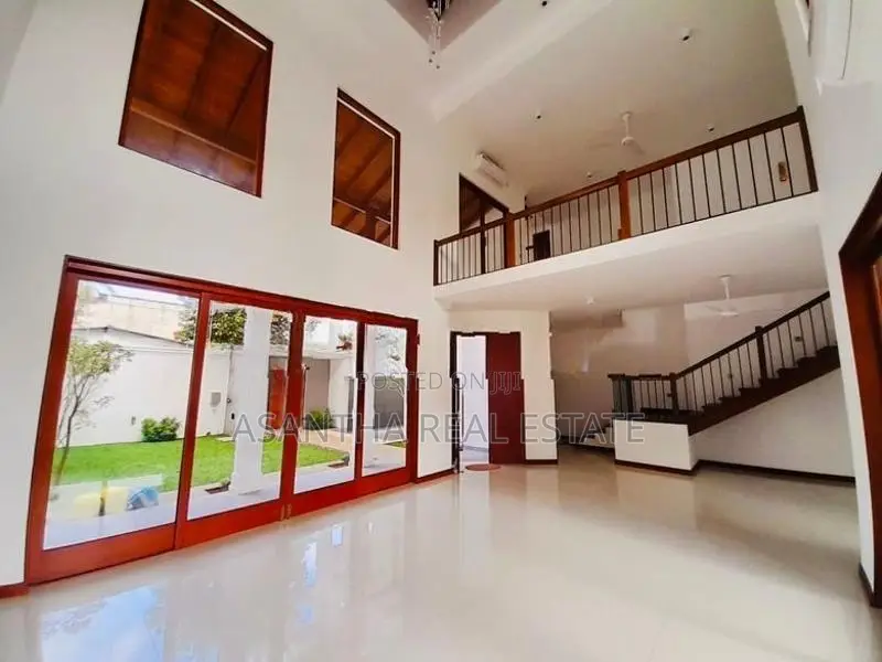 (AF286) New 03 Story Luxury house With 20!P sale At Pitakotte