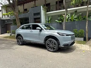 Honda Vezel Z 2025