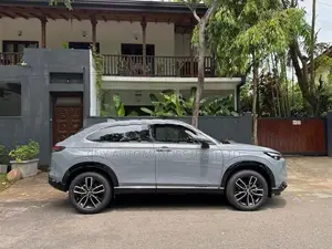 Honda Vezel Z 2025