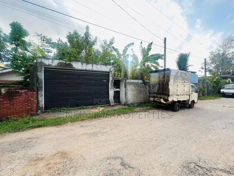 (AFA529) 12P LAND WITH 2 STORY BUILDING FOUNDATION FOR SALE IN RATMALA