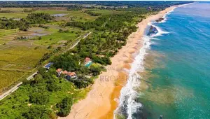 (AFA555) 200 P Beach Facing Land Sale At Usangoda Nonagama