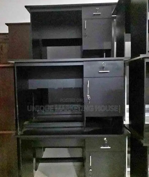 Modern 4x2 Blk Melamine Office Tables