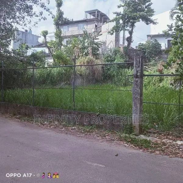 (AFA562) 12.15 P LAND For Sale Lake Dr Road Subuthe pura Battaramulla.