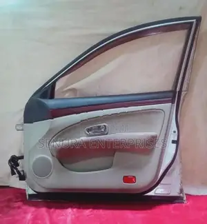 Nissan Bluebird Sylphy Front Door Complete Rh