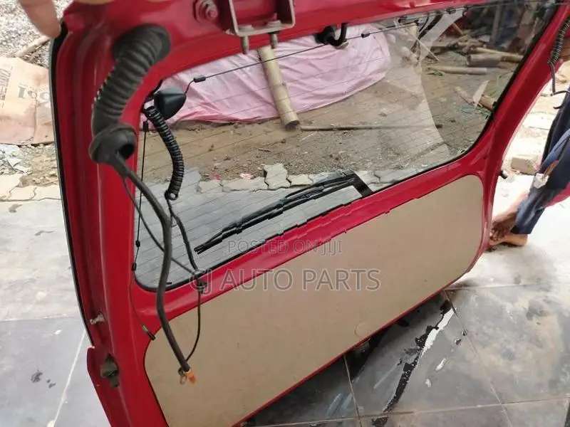 Nissan X Trail Dicky Door