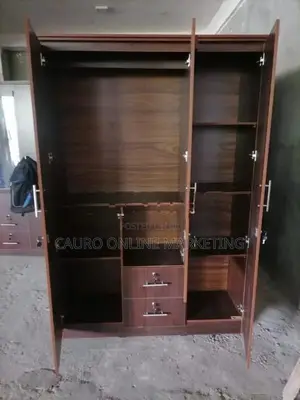 New Melamine 3 Door Cupboard Mirror Wardrobe 6 X 4 Ft
