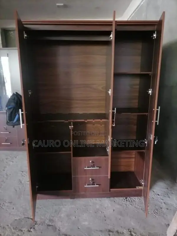 New Melamine 3 Door Cupboard Mirror Wardrobe 6 X 4 Ft