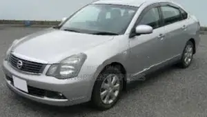 Nissan Bluebird Sylphy Front Door Complete Rh