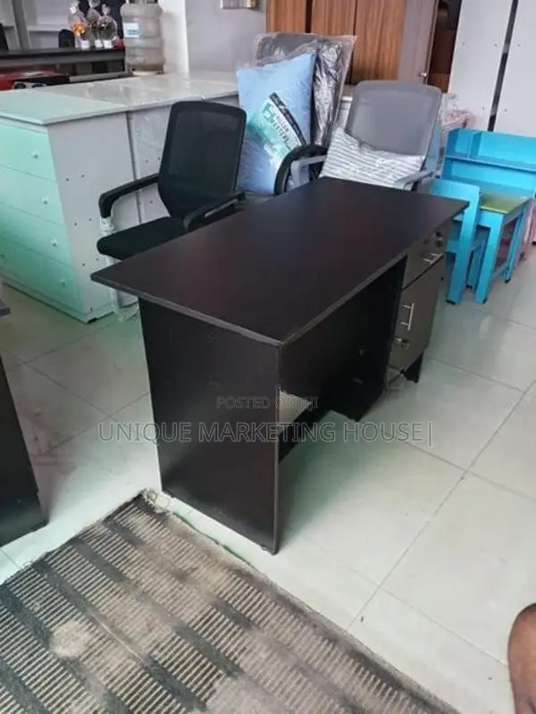 Modern 4x2 Blk Melamine Office Tables