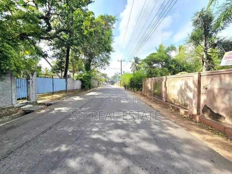 48 P Prime Bare Land for Sale in Piliyandala