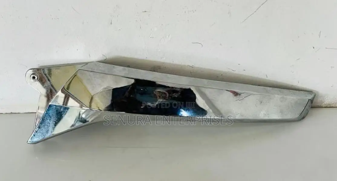 Honda N-Box JF3 Head Light Garnish R/h