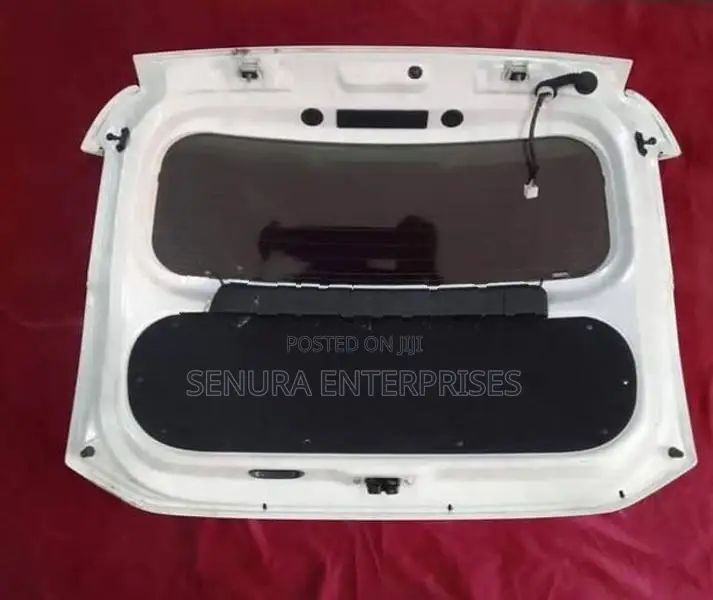 Toyota Aqua NHP10 Complete Dicky Door