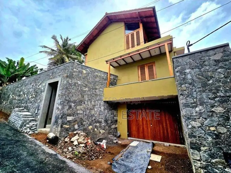 Modern Designed Luxury 3 Storey House for Sale in Nugegoda
