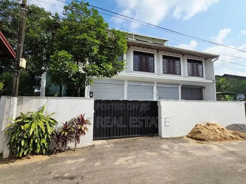 Building For Sale in Maharagama