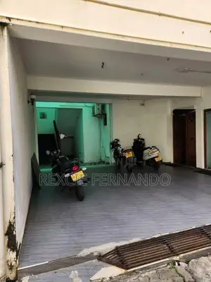2 Storey Building Colombo 4