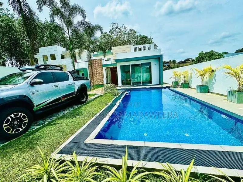Brand New Modern super luxury 2 Story House-piliyandala city
