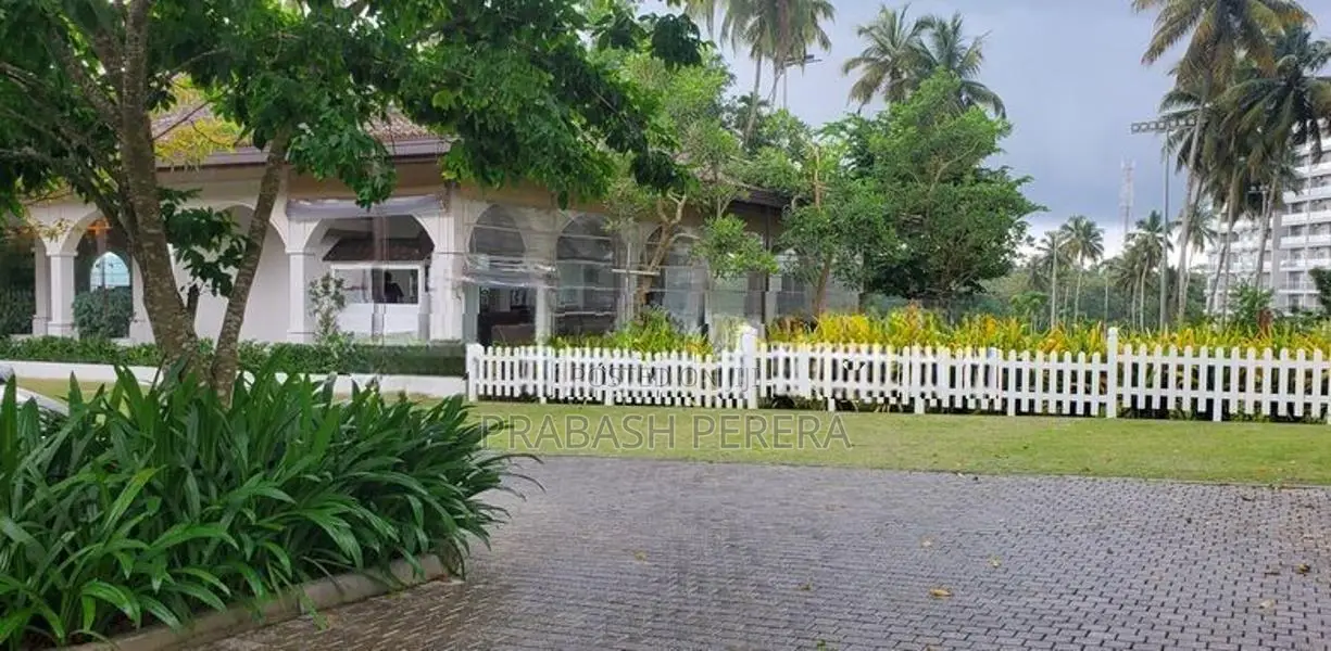 Apartment for Sale in Kahathuduwa
