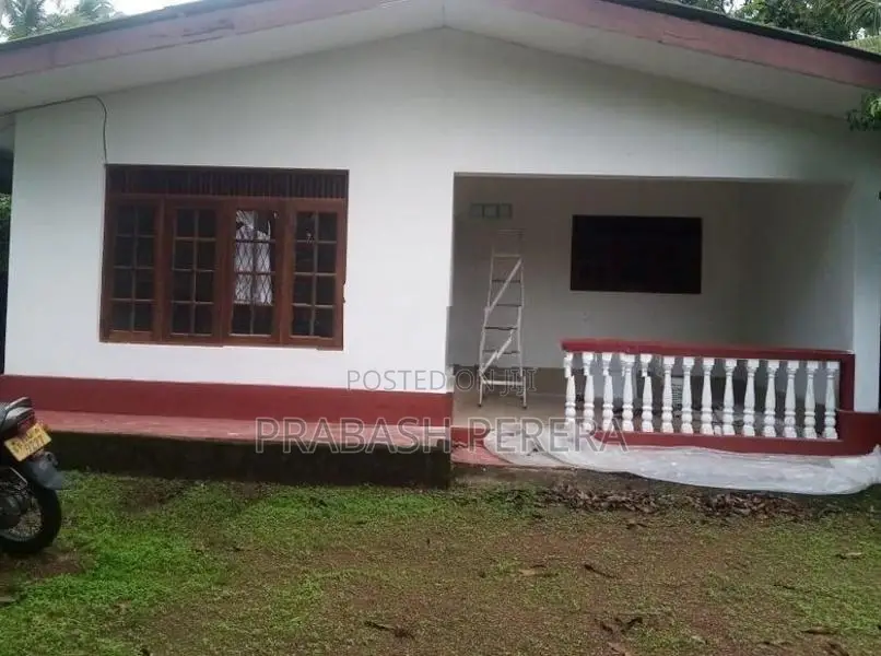 26 Perches Block of Land with House for Sale in Maharagama