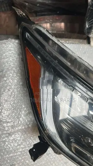 Honda CRV Head Lamp (2017)