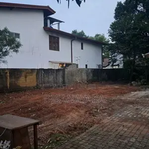 Super Land for Sale in Nugegoda Ekwatte DS1423
