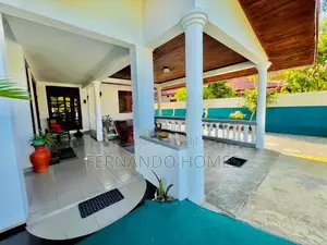 19 Perches Land With A Spacious 4 BR Single Story House Sale Negombo