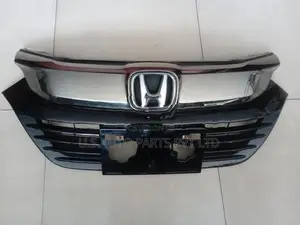 Honda Vezel RS RU3 2018 Front Shell