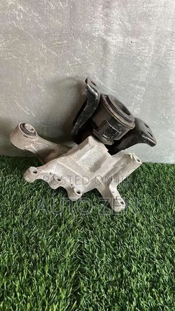 B17 Engine Mount