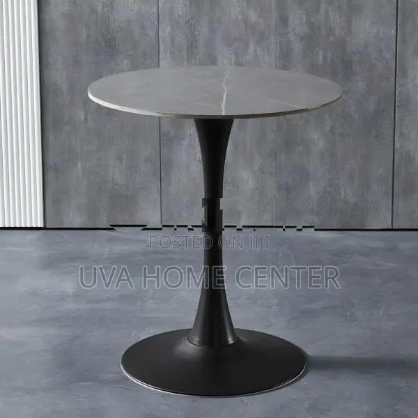 Round Tulip Table with Marble Top