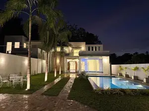 Super Luxury Brand New Three Storey House for Sale In polgasowita