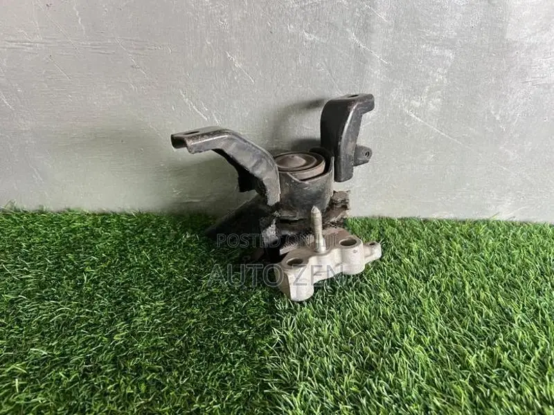 Prius 30 Engine Mount