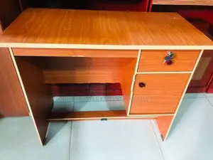 Modern Mini 32x19” Office Table