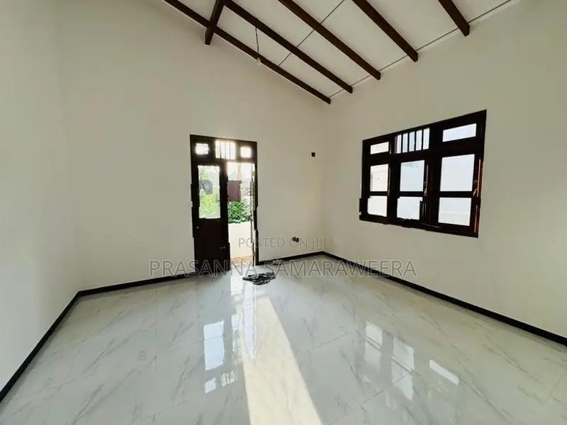 Newly Built House for Sale in Piliyandala