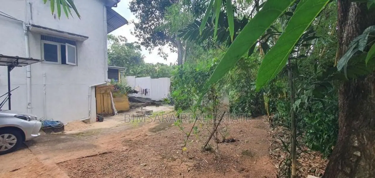30.4P – Prime Residential Land for Sale in Nawala | SL11836