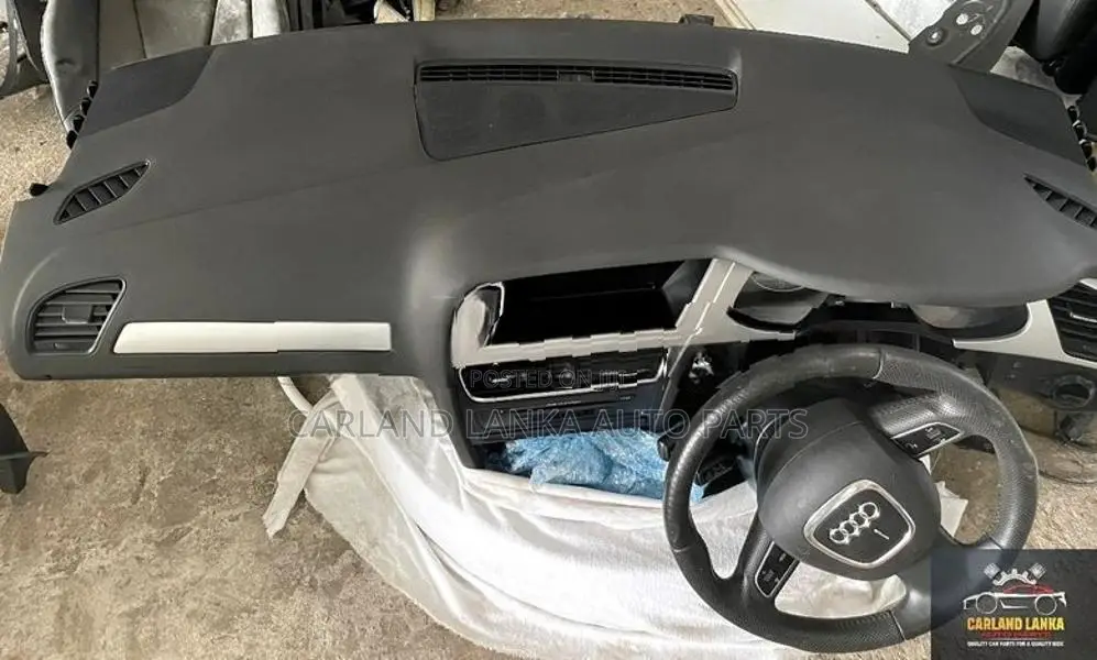 Audi A4 B8 2011 Complete Dash Board