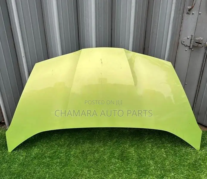 Honda Fit (GP1) Bonnet