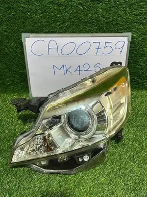 Suzuki Spacia (MK42S/ Custom) Head Lamp