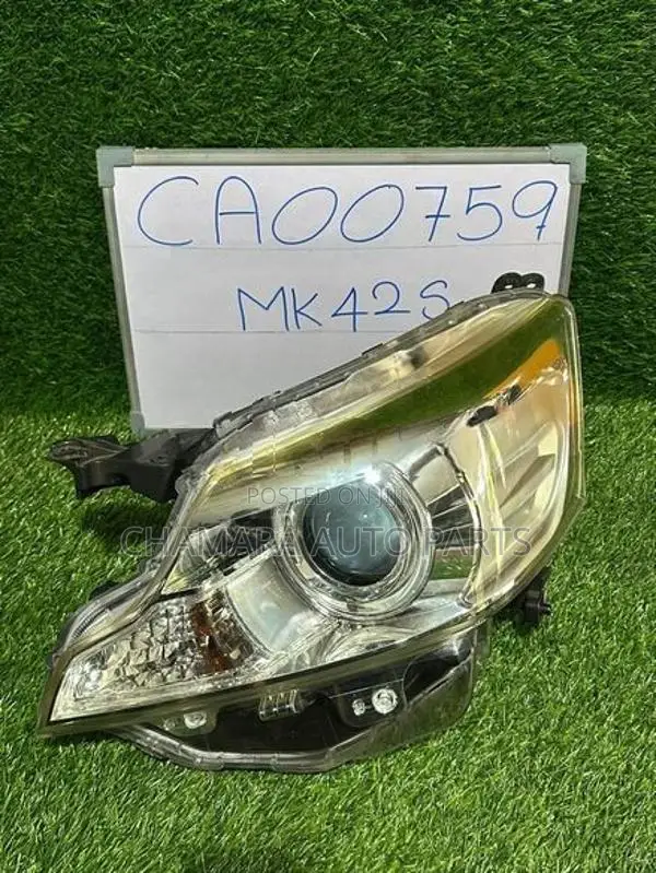 Suzuki Spacia (MK42S/ Custom) Head Lamp