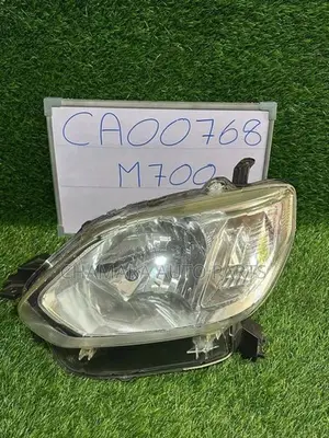 Toyota Passo (M700) Head Lamp