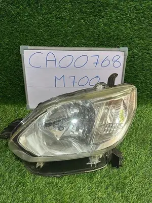 Toyota Passo (M700) Head Lamp
