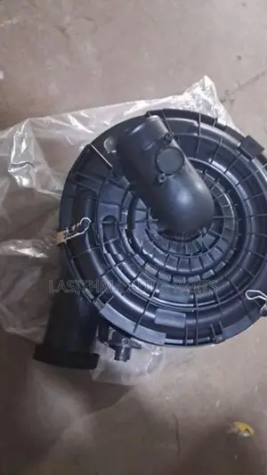 Hilux Air Cleaner
