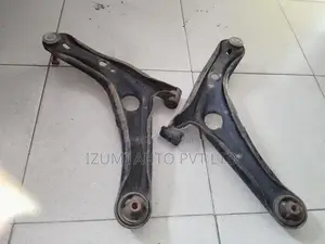 Toyota Vios/SCP10 Lower Arm Set