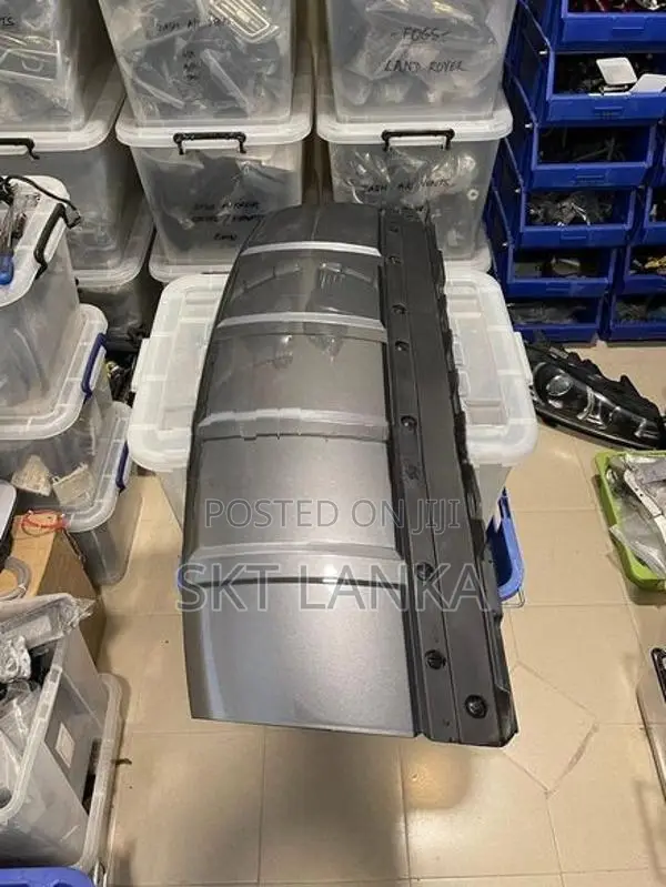 Genuine Range Rover Vogue Autobiography Facelift 2019 Bumper Tow Cover