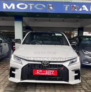 Toyota Yaris Ativ HEV GR Sport 2025