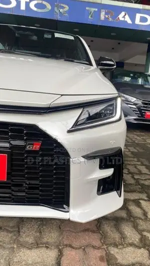 Toyota Yaris Ativ HEV GR Sport 2025