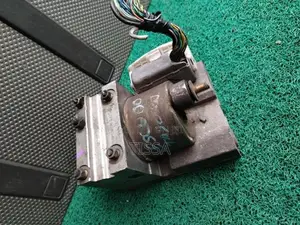 Suzuki Escudo ABS Unit