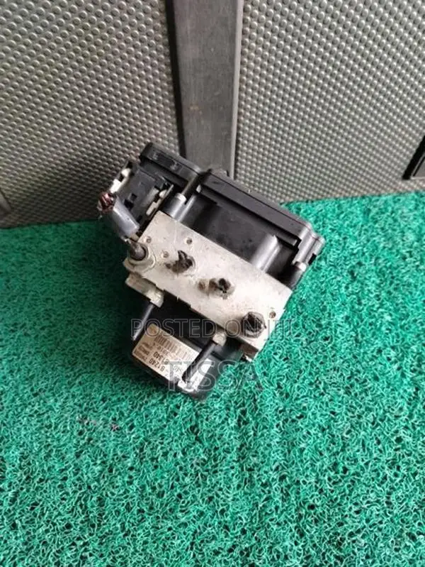 Subaru Impreza ABS Unit