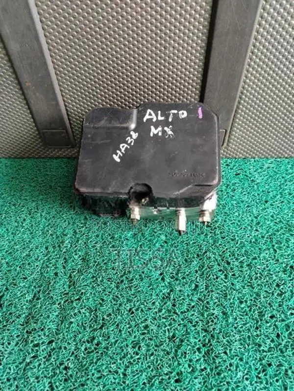 Suzuki Alto HA36 ABS Unit