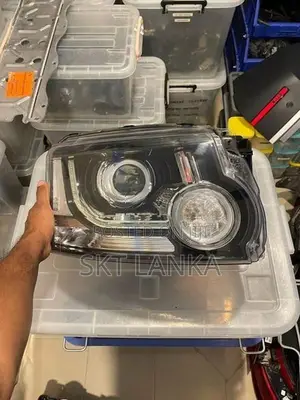 Genuine Discovery 4 Facelift 2016 XENON headlight