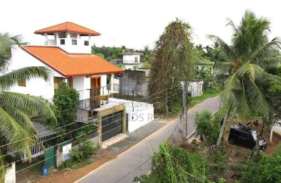 5Bed House for Sale in Kahathuduwa (SP897)