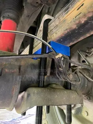 Hilux 2” Lift Block